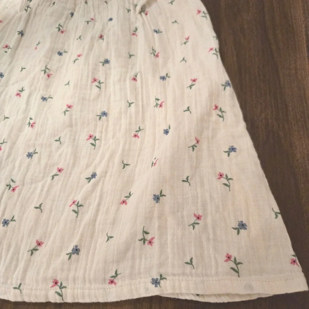 Old Navy Girls Floral Cotton Gauze Flutter Sleeve Smocked‎ Dress Cream 3T